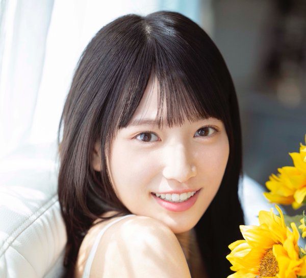 榊原萌 プロフィール&AVレビュー 坂道系美少女がイキまくる